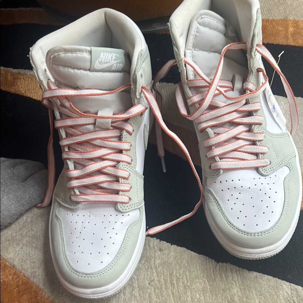 Nike Air Women's Sneakers - White and Light Green